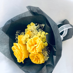 プリザーブドフラワー/黄色の薔薇とイモーテルの花束（花束ラッピング） 3枚目の画像