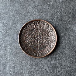 ペルシャの銅皿　飾り皿（ガラムザニー）Φ15ｃｍ【GHALAM ZANI -034】 1枚目の画像