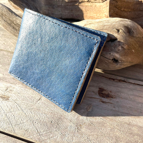 二つ折り財布【イノシシ革・ジビエレザー】ブルー✴︎一点物 2枚目の画像