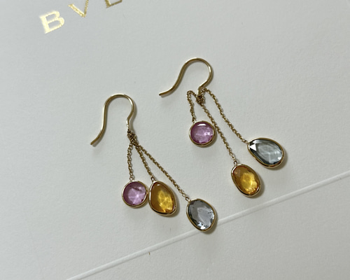 K18 5.39ct #マルチカラーサファイア ピアス ピアス（フック・チェーン  