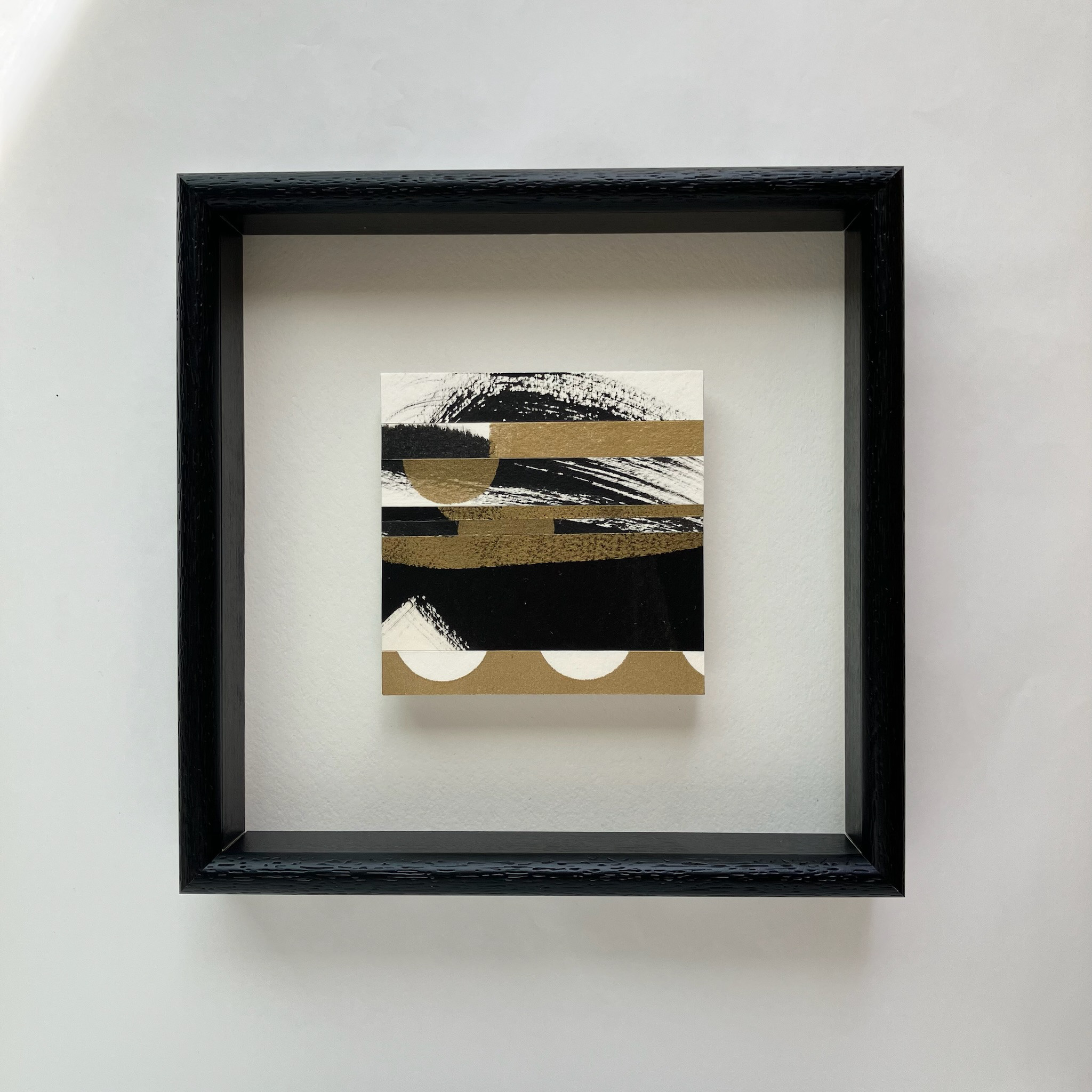 和モダンなアート額絵 楽天市場】【7%OFFクーポン☆30日23:59迄】絵画