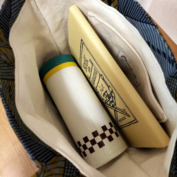 アフリカ布　ベナン　トートバッグ　ハンドメイド　お弁当バッグ　ポケット付き 5枚目の画像