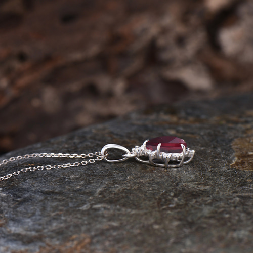 クロス型ペンダント 赤い宝石付き 楽天市場】【クーポン利用で6000円】 ペンダント ネックレス 赤 レッド