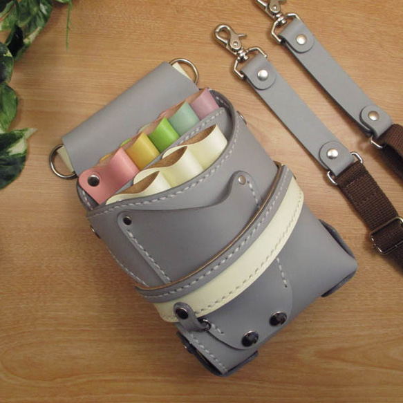 ライトグレー＆ホワイト　８丁差し　本革シザーケース　SCA-143/CHA 手縫い 本革 8丁差し シザーケース (ライトグレー＆カラフル