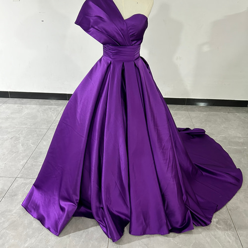 人気上昇！パープル ワンショルダー カラードレス トレーン 編み上げ  