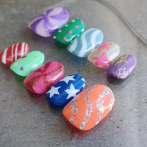 受注製作】カラフル 派手 海外ガール ネイルチップ No.108 ネイル