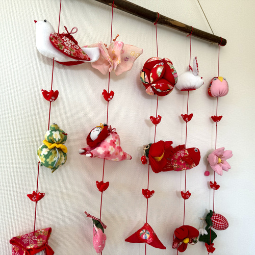 壁掛け吊るし雛③ かわいい吊るし飾り 1点物 桃の節句 ひな祭り