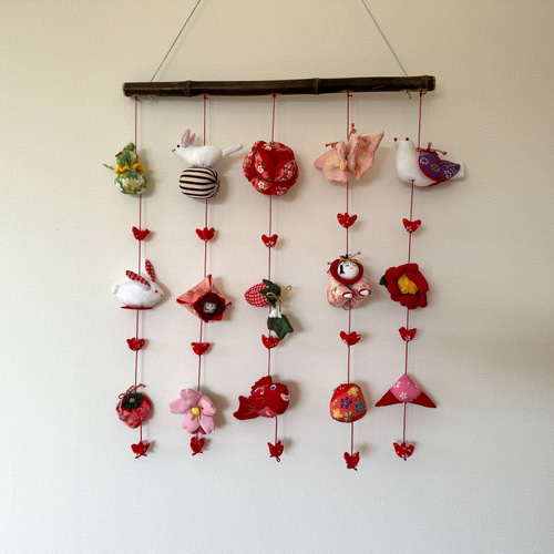 雛人形　つるし雛　吊るし飾り　桃の節句 楽天市場】在庫限り つるし雛 つるし飾り 吊るし飾り ちりめん 桃の花