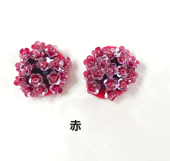 お花のようなイヤリング/ピアス 3枚目の画像