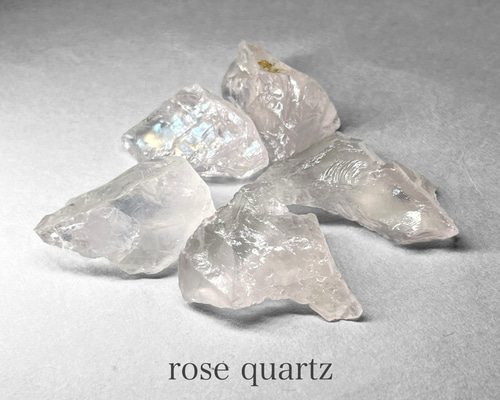 ローズクオーツ　レインボー パワーストーン「七つのチャクラ」レインボークォーツ - 華0糸