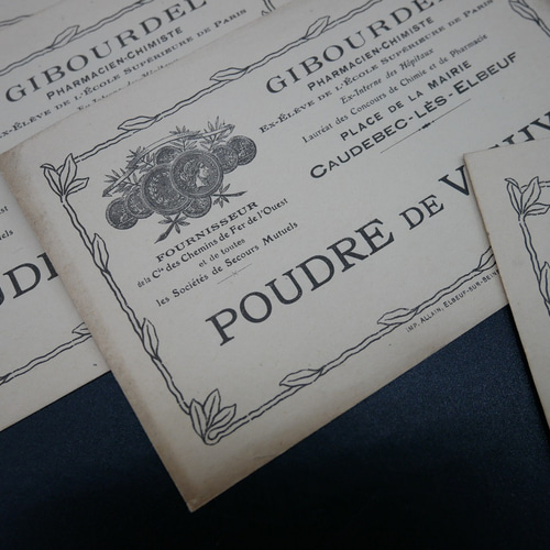 専用【紙物★B様】200枚 未使用 薬袋 古い フランス ヴィンテージ 紙物 c8b0dc51a7aaccf5eb7aec199df2ed