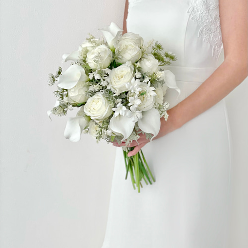 カラー×ローズ♪ウェディングブーケ(大きめ)ブートニア付き ブーケ  