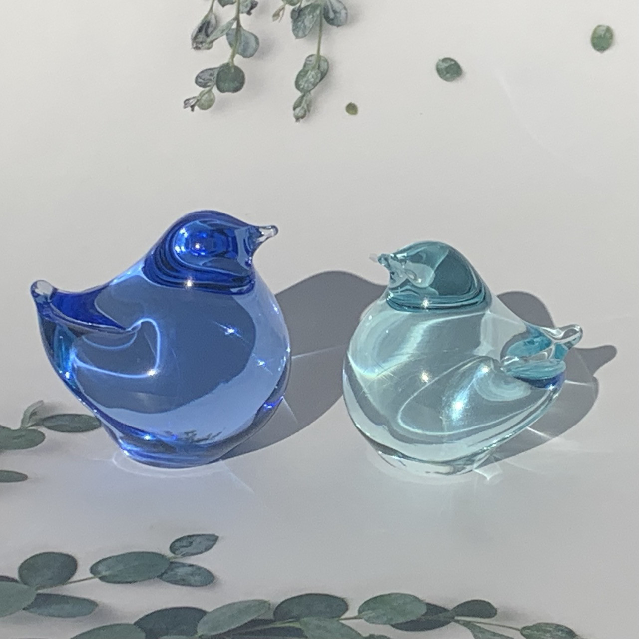 超人気ブティック 青と透明のガラスアート2点セット アンティーク 工芸品