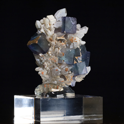 大流行中！ 2014年閉山オコルス鉱山産 ☆美術品的共生造形と色彩美☆彡 16g その他