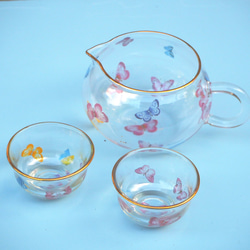 中国茶器　バタフライの品茗杯(茶杯)・ガラスの茶海(ピッチャー)　中国茶・台湾茶・ポーセラーツ 1枚目の画像