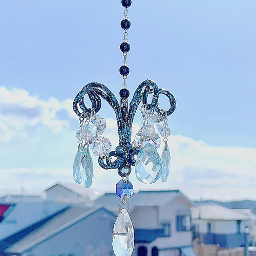 青く輝くサンキャッチャー シャンデリアオーナメント モビール