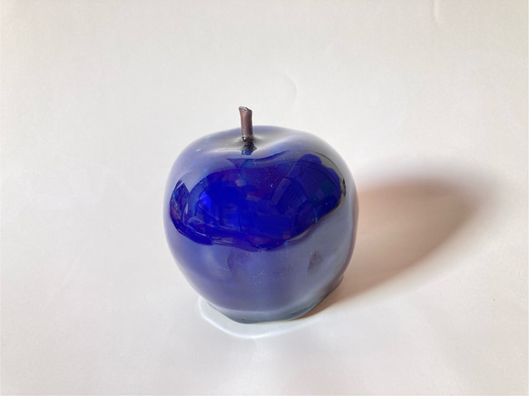 ワケありな逸品　ディープブルーのリンゴ　 3枚目の画像
