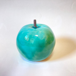 ワケありの逸品　トルコブルーガラス釉のリンゴ 2枚目の画像