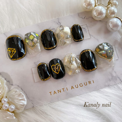 オーダー制】メンバーカラー 黒 ブラック ネイルチップ イニシャル入り