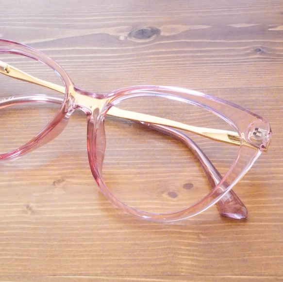 フォックス型｜ピンク色フレーム｜老眼鏡、だてメガネ、近視用・乱視用・サングラスとして作成OK 4枚目の画像