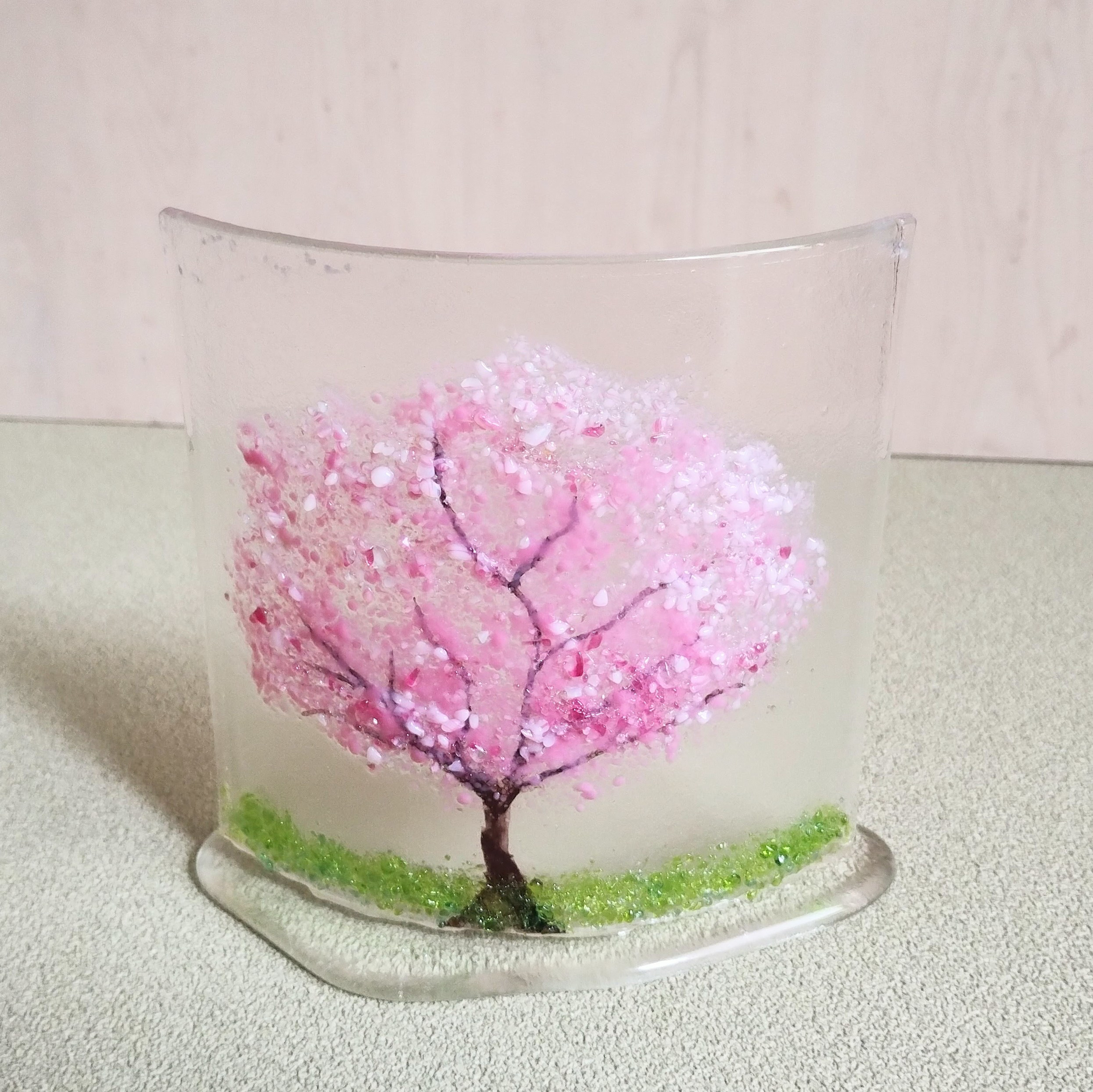 【再販】満開の桜の木のガラスパネル　桜のガラスプレート　オブジェ　桜　ガラス工芸