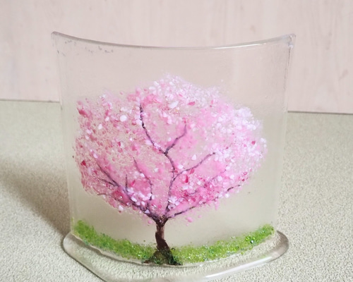 Ｉ・ ガラスケース 桜の木の手彫りシェードランプ 再販】満開の桜の木のガラスパネル 桜のガラスプレート オブジェ 桜