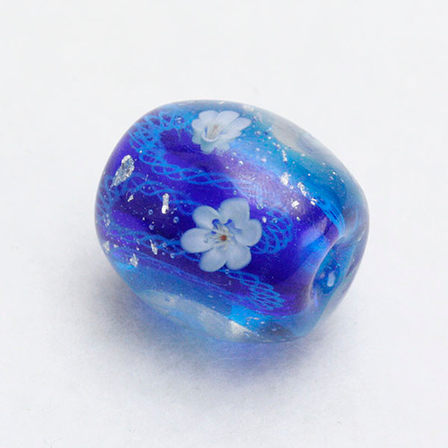 ☆PT850 花模様蜻蛉玉のペンダントネックレス 8g 吹き硝子