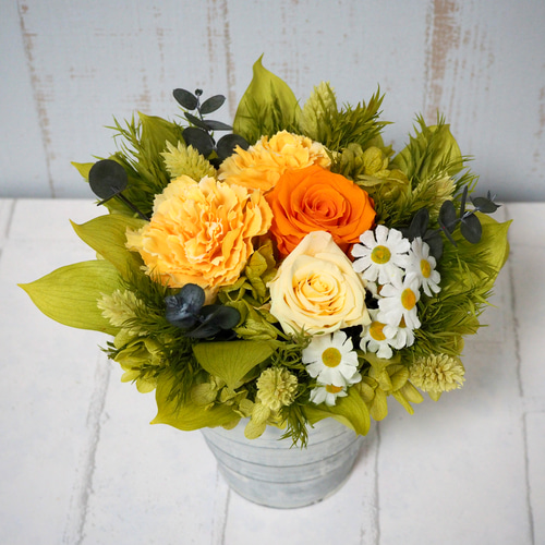 フラワーアレンジメント プリザーブドフラワー イエローとオレンジ