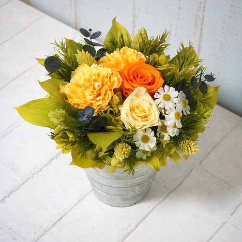 プリザーブドフラワーアレンジ　黄色 フラワーアレンジメント プリザーブドフラワー イエローとオレンジ