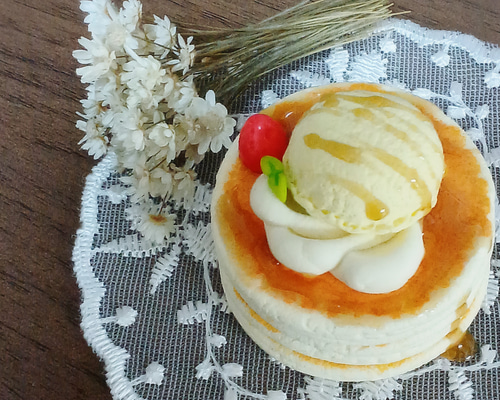 ベリー アイス パンケーキ 食品サンプル 小物入れ 元祖食品サンプル屋》ベリー パンケーキ 小物入れ ダブルベリー ホット