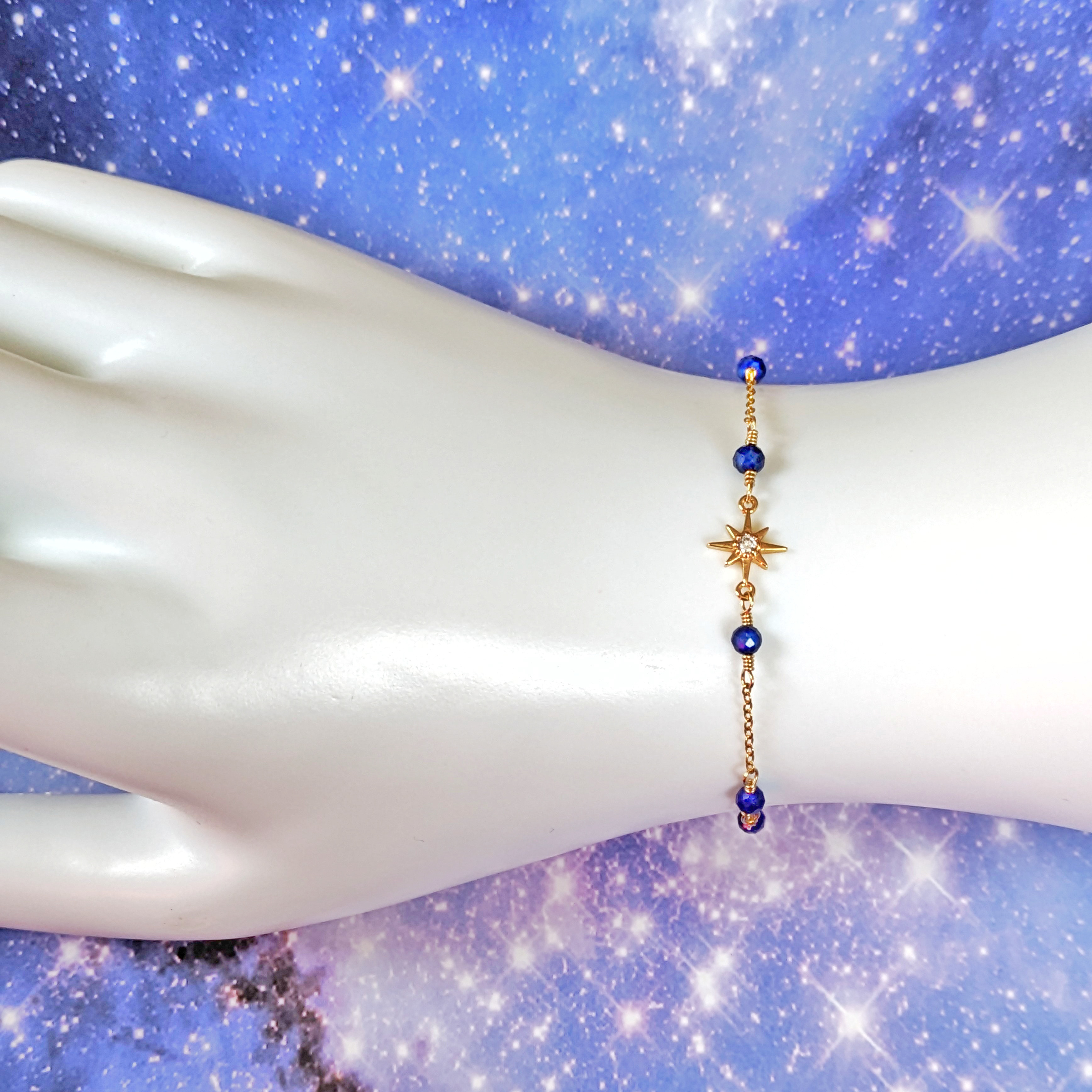 【Polaris　ブレスレット】　14KGF　ラピスラズリ　華奢　天然石　夜空　七夕　誕生石　お守り　ファンタジー　青