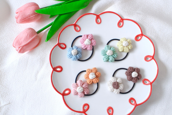 真ん中ぷっくりフラワー】ベビーヘアクリップ ヘアゴム