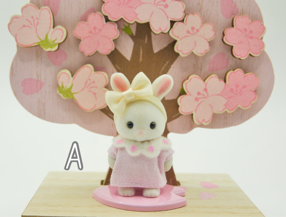 シルバニアファミリー立っち赤ちゃん桜カラーお洋服とヘアバンド 3枚目の画像
