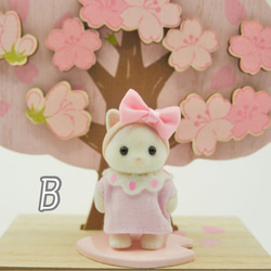 シルバニアファミリー立っち赤ちゃん桜カラーお洋服とヘアバンド 4枚目の画像
