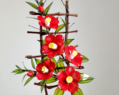 アメリカンフラワー　紅白椿と千両　ディップフラワー アメリカンフラワー 紅白椿と千両 ディップフラワー