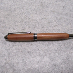 御山杉　神様の木　椿油仕上げ　回転式ヨーロピアンボールペン 4枚目の画像