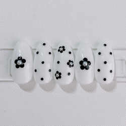 クローバーネイル ネイルチップ（つけ爪） 猫背 通販 13086105｜Creema