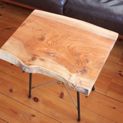 天然木 欅のアイアンサイドテーブル　コーヒーテーブル　リビングテーブル 4枚目の画像