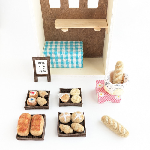 若者の大愛商品 ミニチュアパン屋さん 羊毛フェルト その他置物 アカツキコ 通販 羊毛フェルト