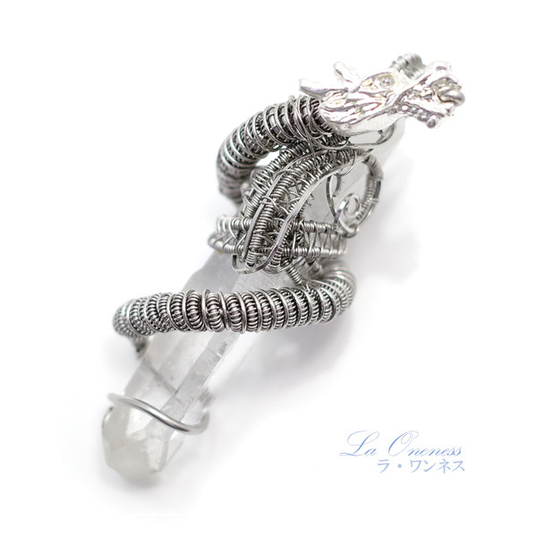 ラ・ワンネス　六角柱　昇り龍　ペンダントトップ ペンダントトップ　de-77-lw-51