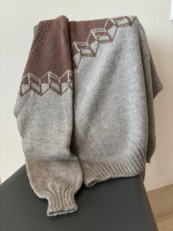 手編み 男性セーター（茶＆グレー） 7枚目の画像