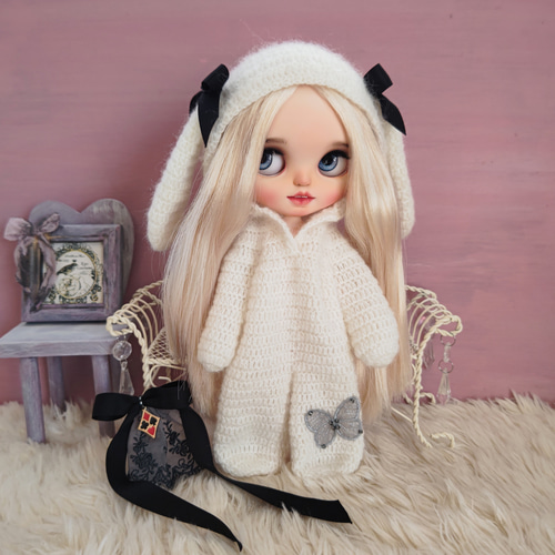 ネオブライス✰着ぐるみアウトフィット〜たれ耳白うさぎ その他人形