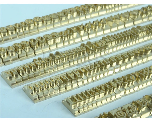 e27ad926f7f141284f64a74b224ebd