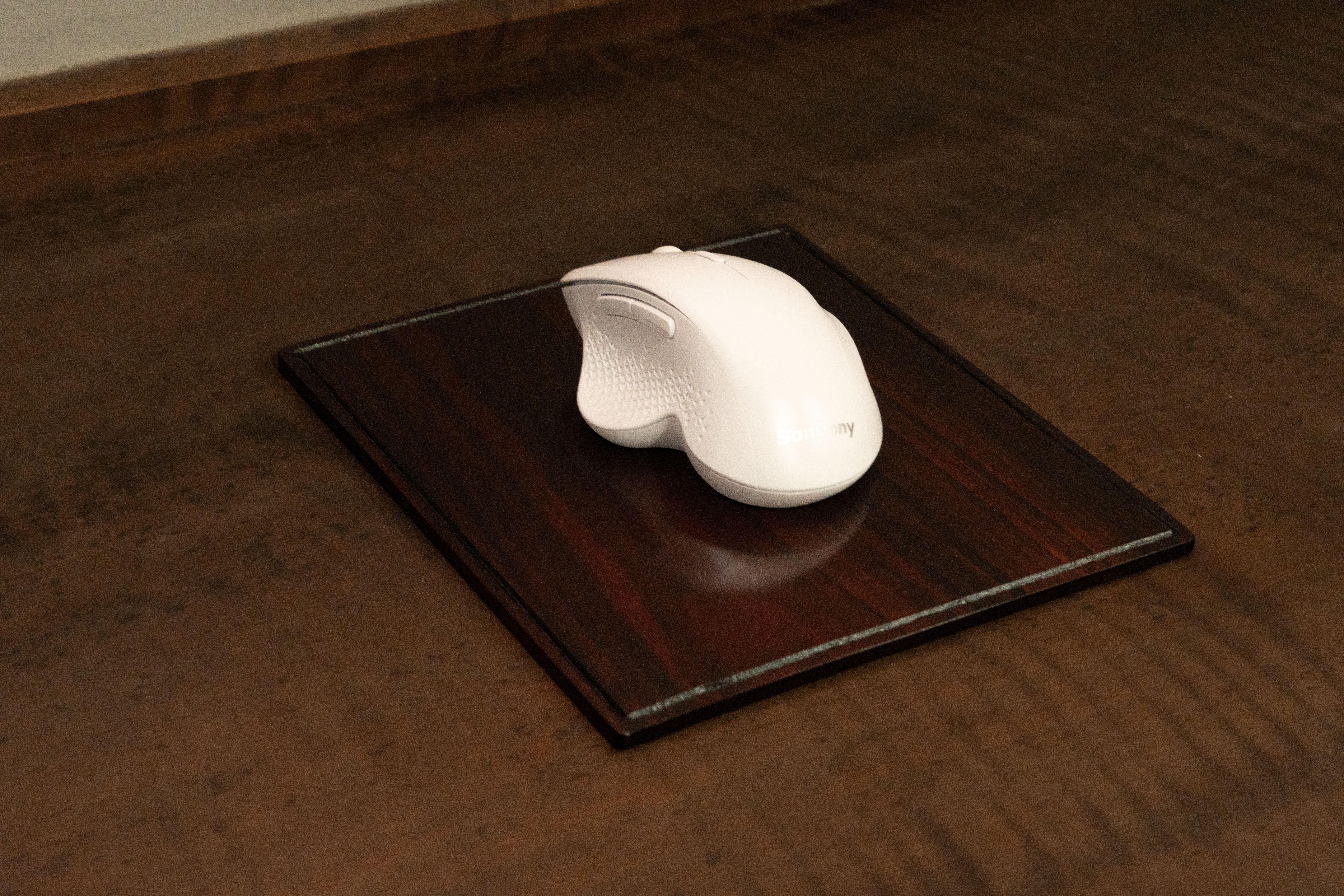 唐木うるし指物の職人製作の高級「紫檀」「花梨」マウスパッド　18×22×0.5センチ