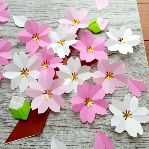 桜木　飾り 春の壁面飾り 桜の木とつぼみ】入園 入学 雑貨・その他 m☆u(只今発送