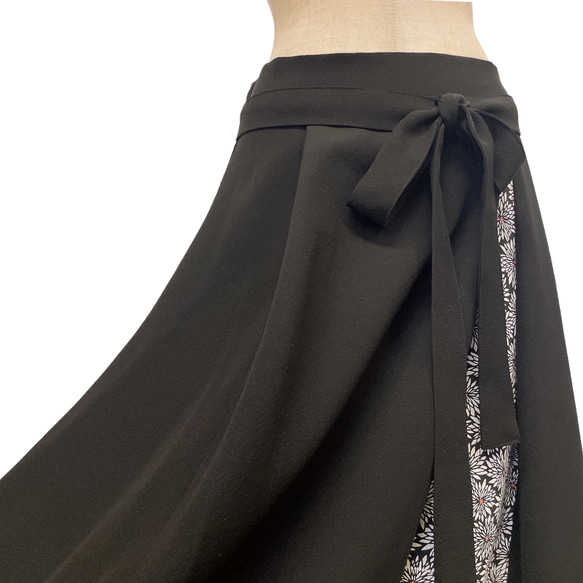 アクセントカラースカート フォーマル 着物リメイク ウエストゴム 和柄 調整付 フリーサイズ 黒 B60110 9枚目の画像
