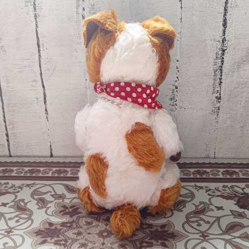 ぶちのわんこ 白×黄土色／テディベアタイプの犬のぬいぐるみ 約23cm