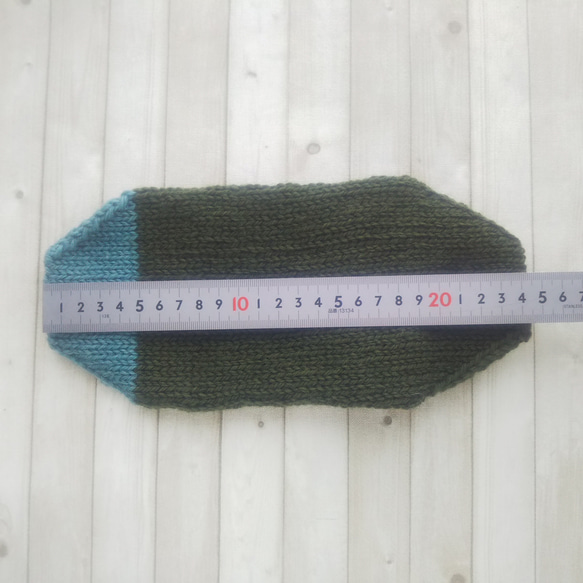 大きめあったかウールの手編み靴下、カバー(モスグリーン+ブルーグレー)底面25.5×11.5cm『Creema限定』 3枚目の画像