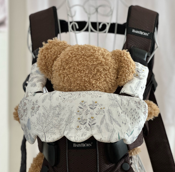 babybjorn☆ベビービョルンワンカイエアー　抱っこ紐カバー　北欧風☆ 4枚目の画像