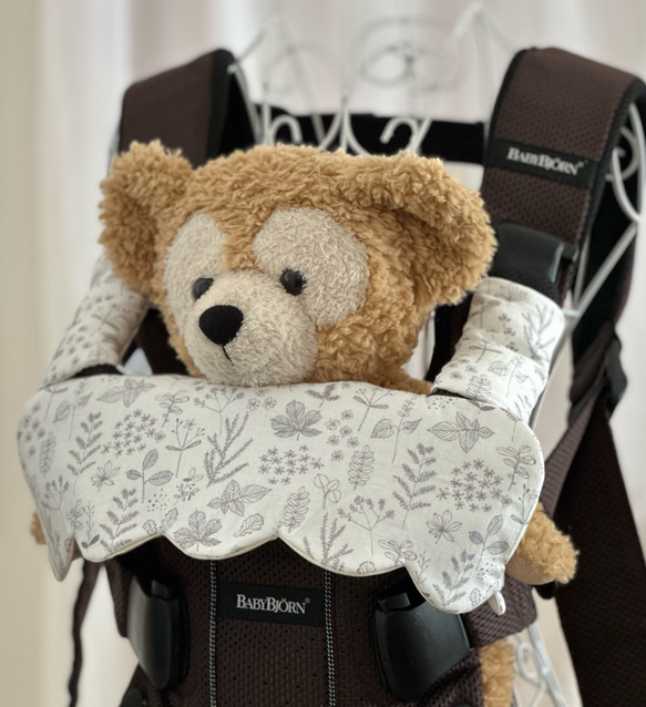 babybjorn☆ベビービョルンワンカイエアー　抱っこ紐カバー　北欧風☆ 2枚目の画像